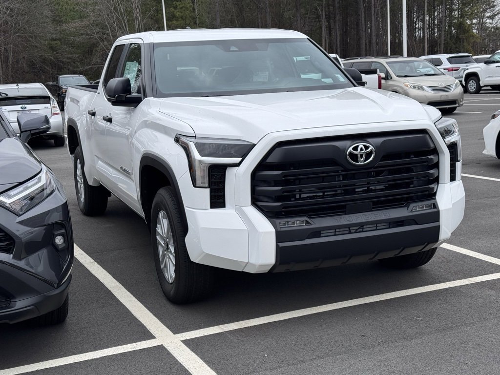 2026 Toyota Tundra SR5's photo