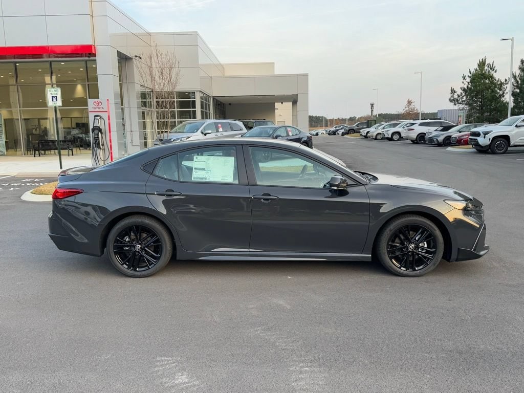 2026 Toyota Camry SE - Photo 24