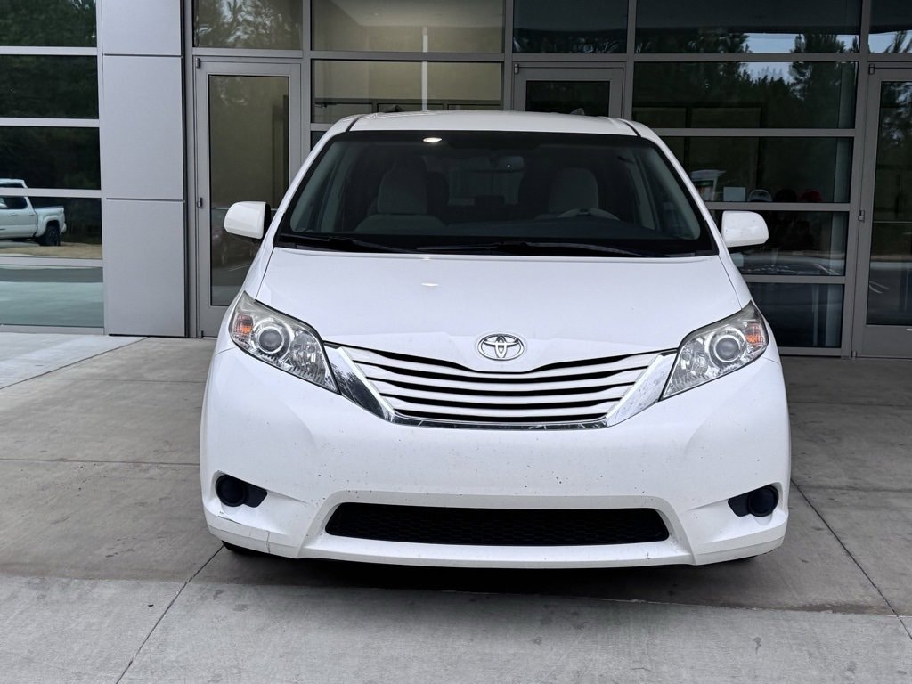 Used 2017 Toyota Sienna L 7 Passenger Van