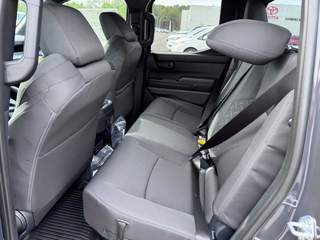 2026 Toyota Tacoma SR5 - Photo 32