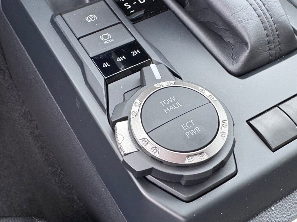 2026 Toyota Tacoma SR5 - Photo 34