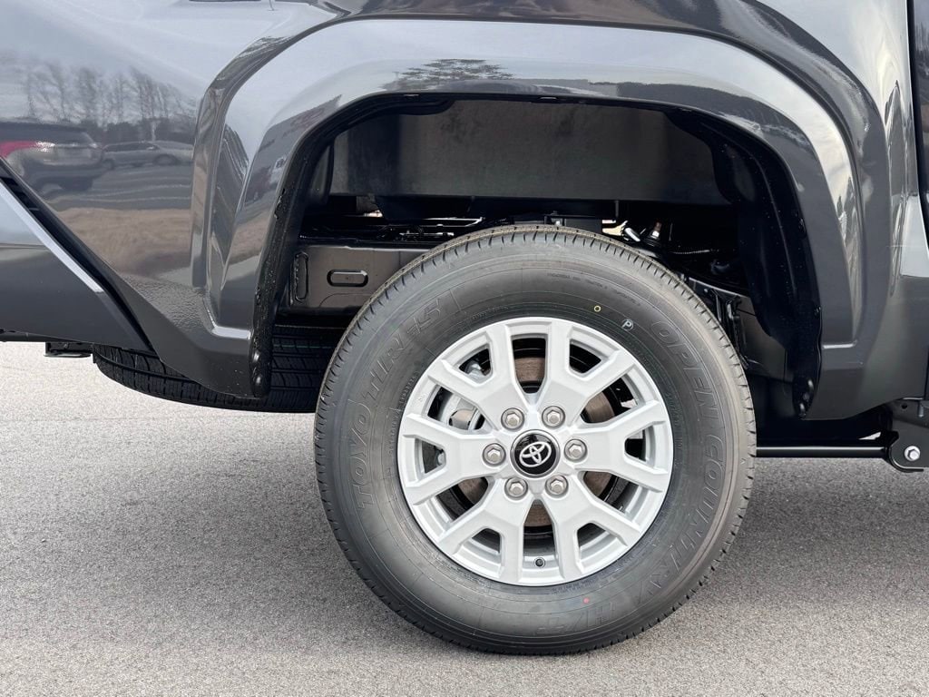 2026 Toyota Tacoma SR5 - Photo 40