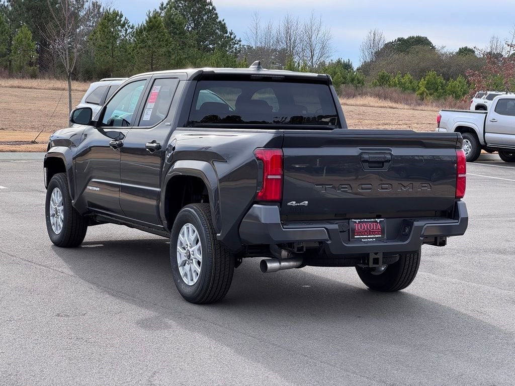 2026 Toyota Tacoma SR5 - Photo 22