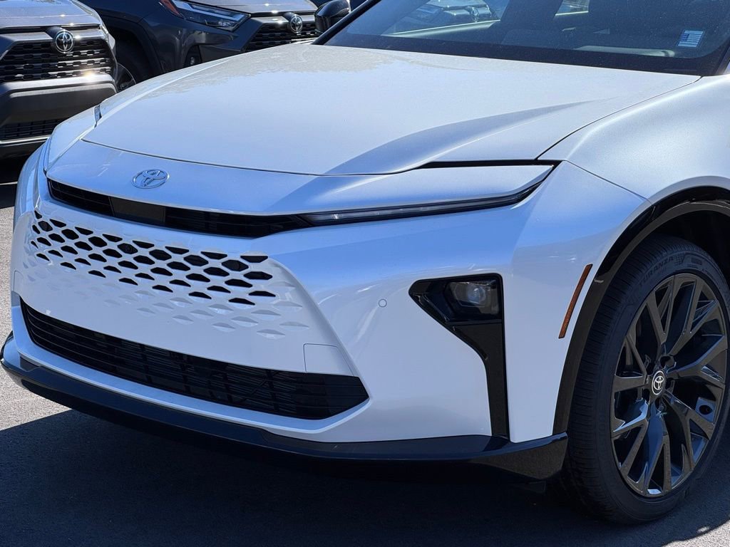 2025 Toyota Crown Signia Limited - Photo 38