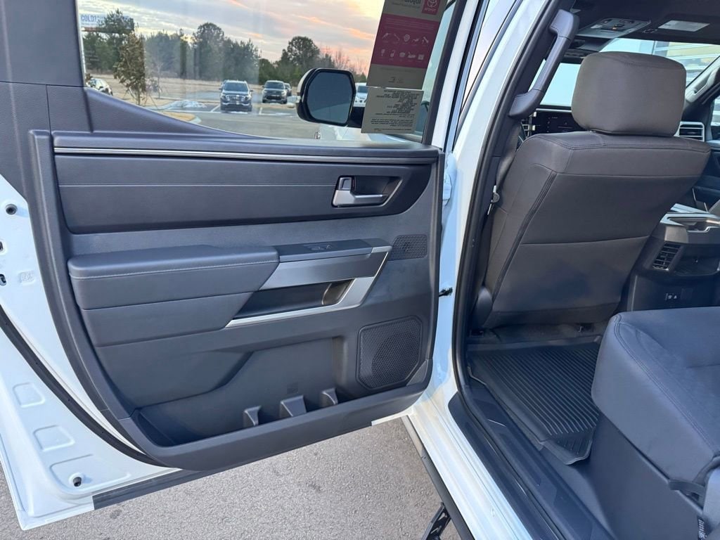 2026 Toyota Tundra SR5 - Photo 32