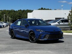 2025 Toyota Camry SE Sedan