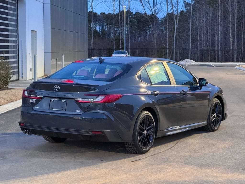 2026 Toyota Camry SE - Photo 25