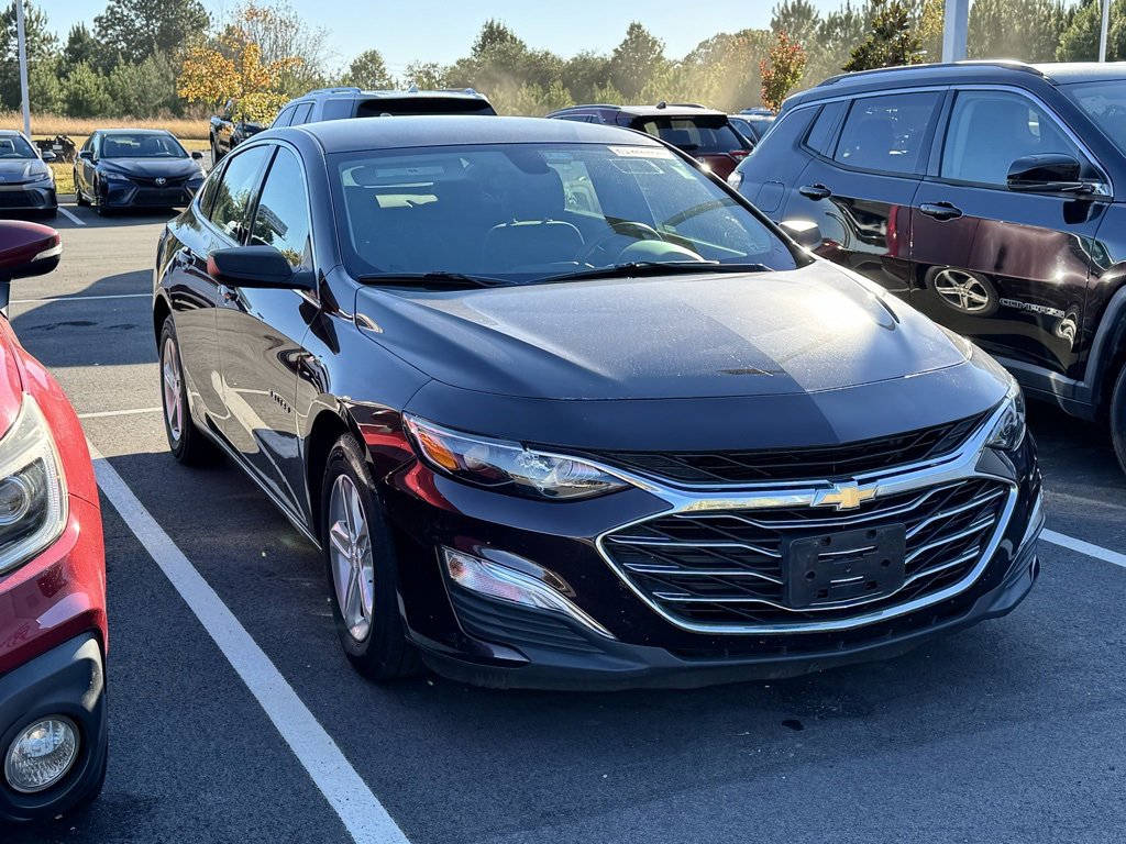 2020 Chevrolet Malibu's photo
