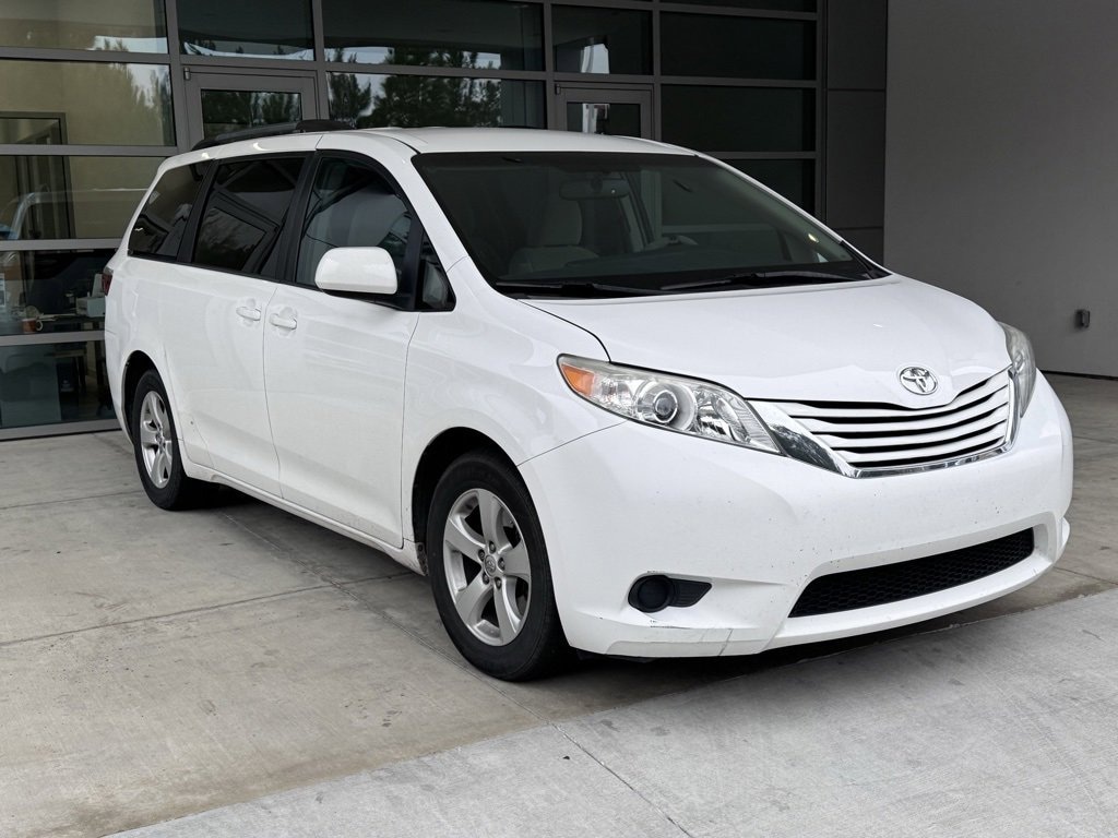 Used 2017 Toyota Sienna L 7 Passenger Van