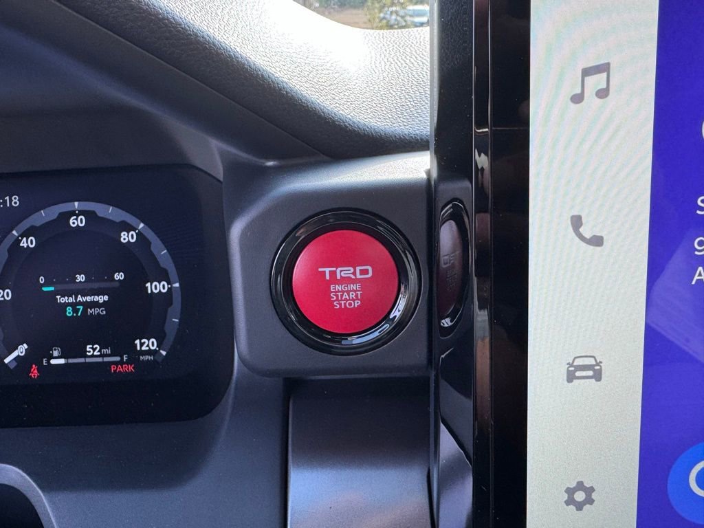 2025 Toyota Tacoma TRD Off Road - Photo 19