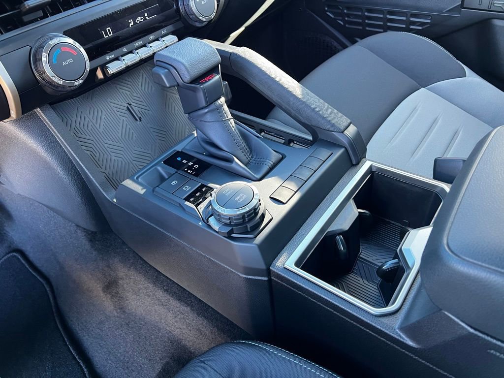 2025 Toyota Tacoma TRD Sport - Photo 24