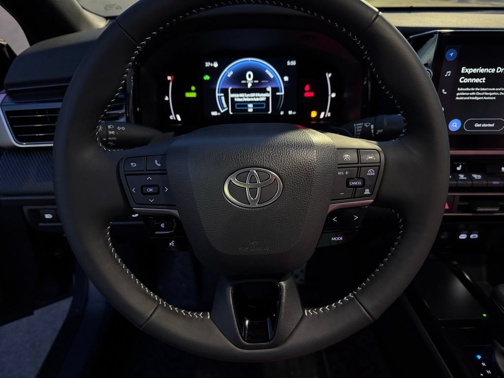 2026 Toyota Camry SE - Photo 15