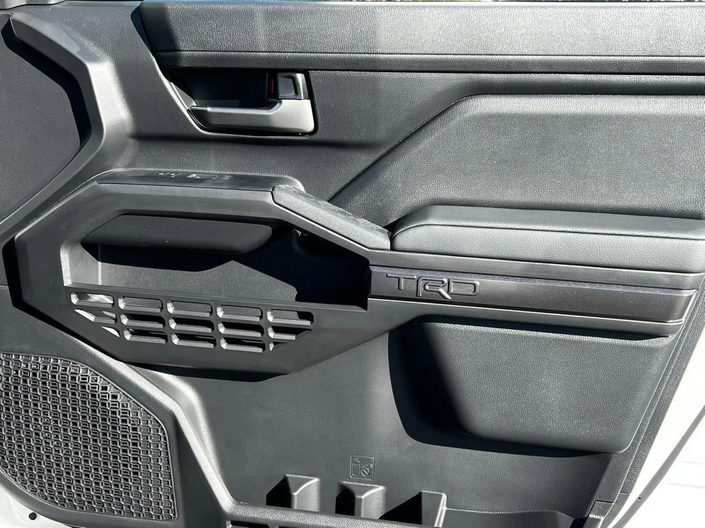2025 Toyota Tacoma TRD Sport - Photo 32