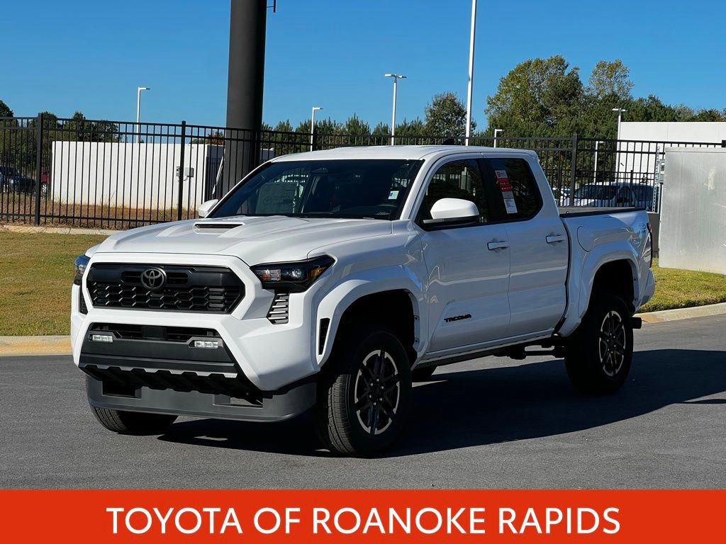 2025 Toyota Tacoma TRD Sport - Photo 2