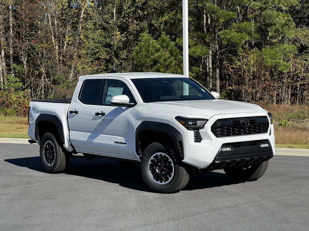 2025 Toyota Tacoma TRD Off Road's photo