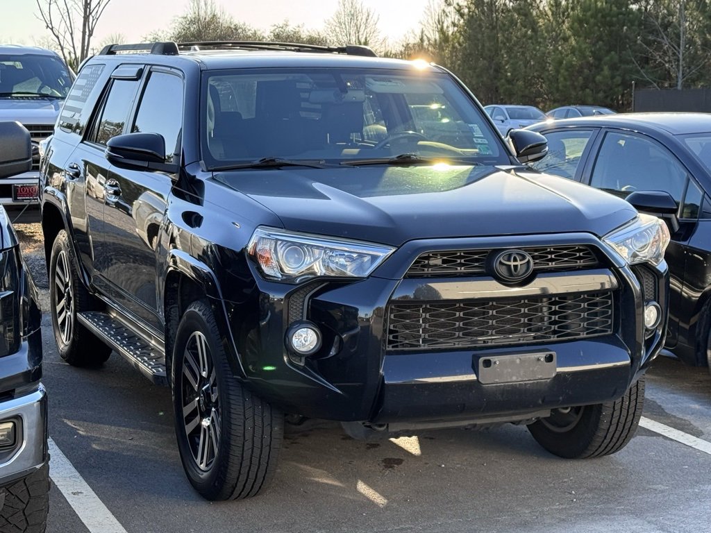 2018 Toyota 4Runner SR5 Premium's photo