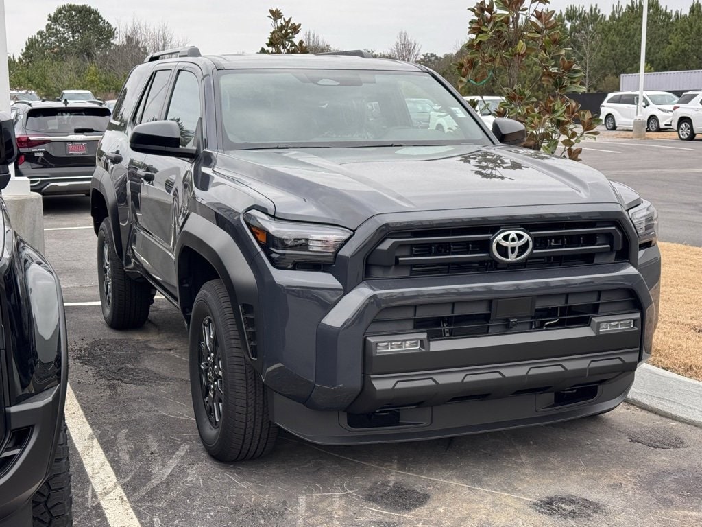New 2026 Toyota 4Runner SR5 SUV