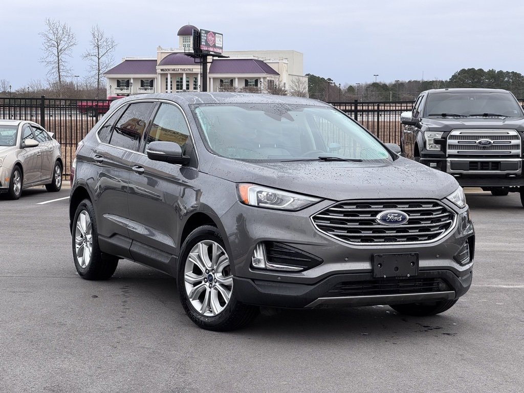 Used 2022 Ford Edge Titanium SUV