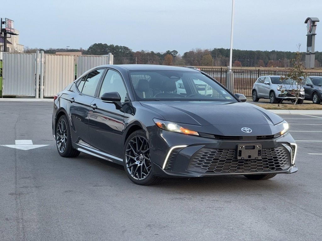 Used 2025 Toyota Camry SE Sedan