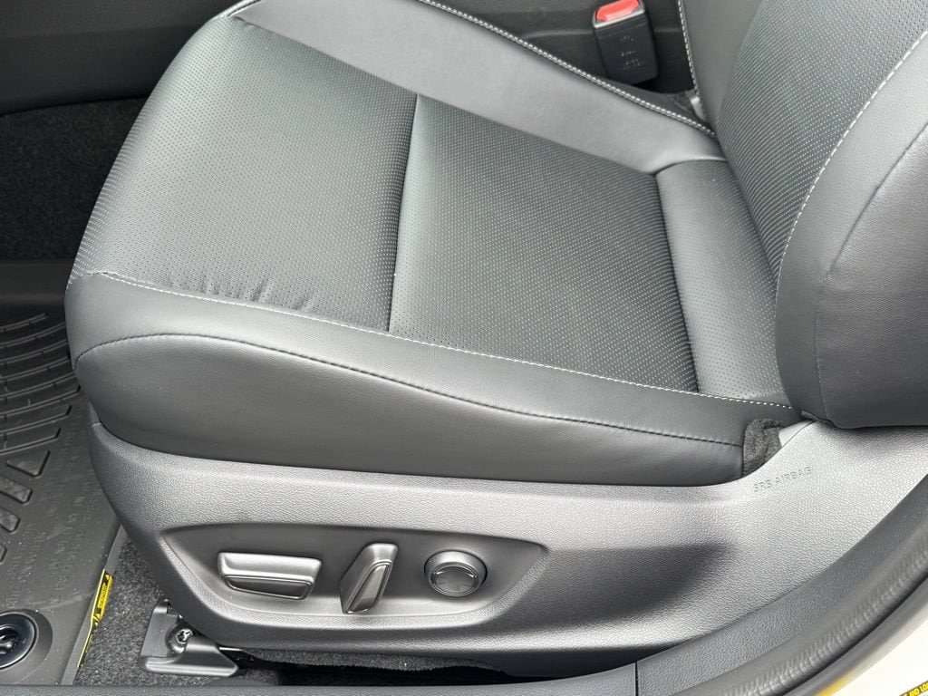 2026 Toyota Prius Nightshade - Photo 13
