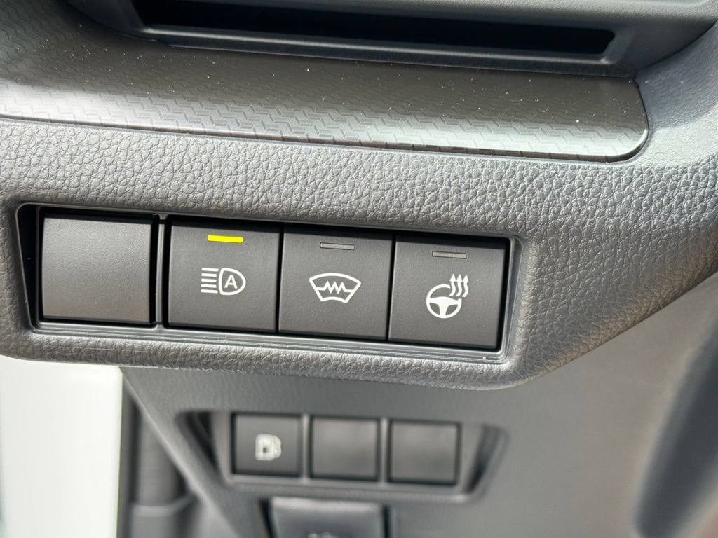 2026 Toyota Prius Nightshade - Photo 34
