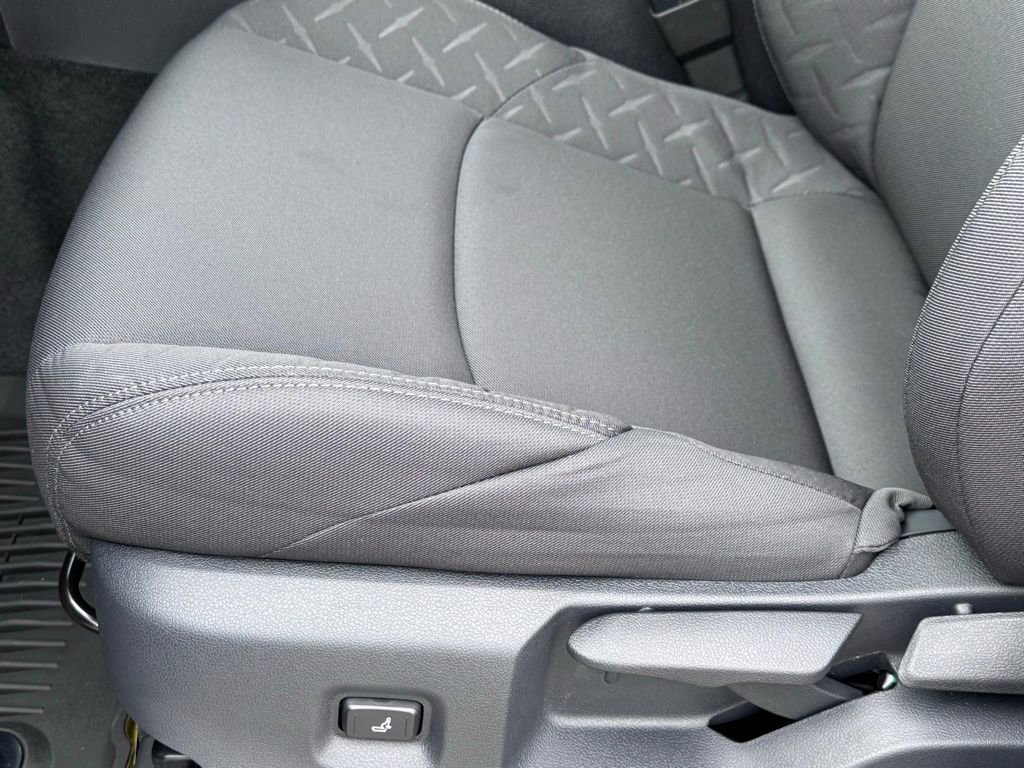 2026 Toyota Tacoma SR5 - Photo 25