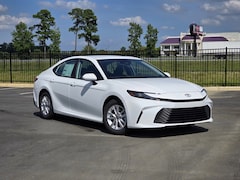 2025 Toyota Camry LE Sedan