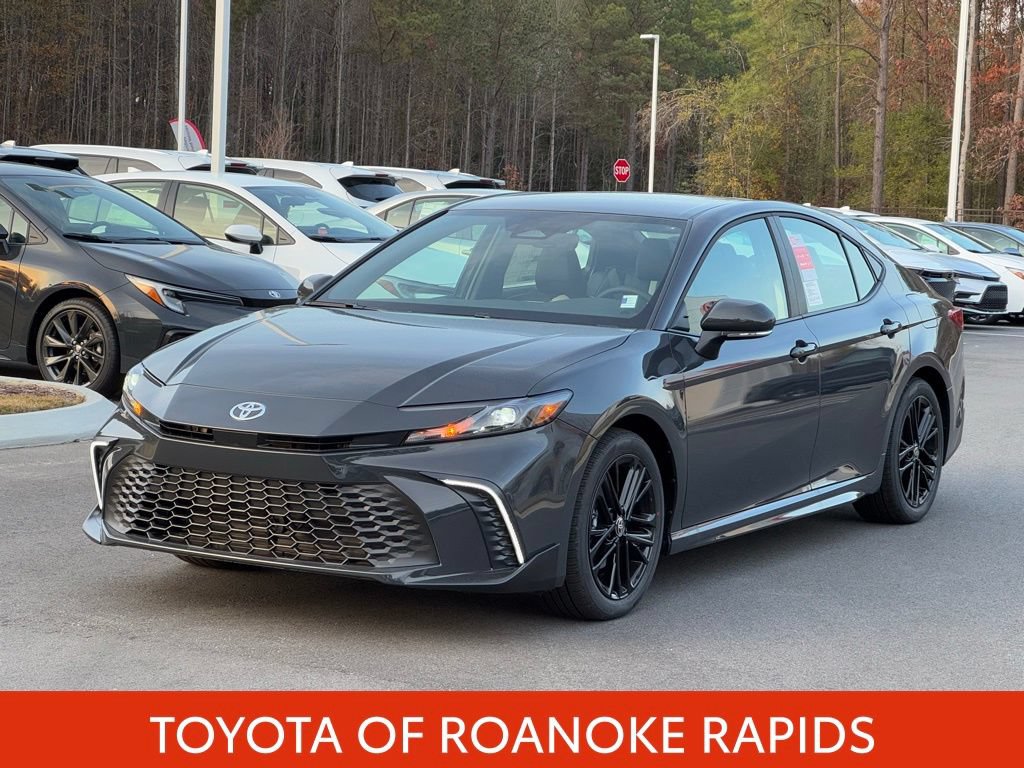 2026 Toyota Camry SE - Photo 2