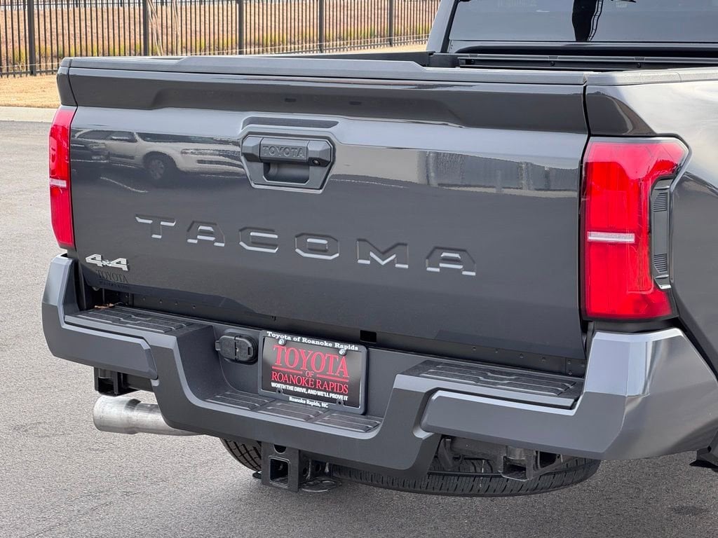 2026 Toyota Tacoma SR5 - Photo 39