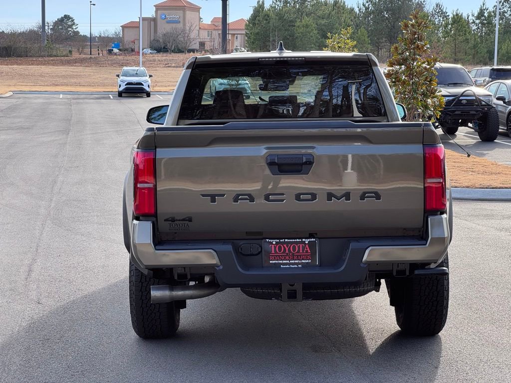 2025 Toyota Tacoma TRD Off Road - Photo 13