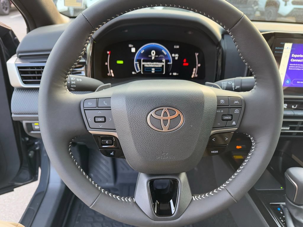 2026 Toyota Camry SE - Photo 15