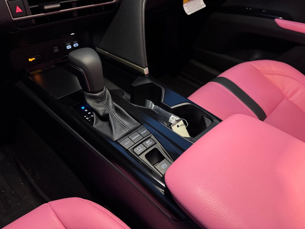 2026 Toyota Camry SE - Photo 22