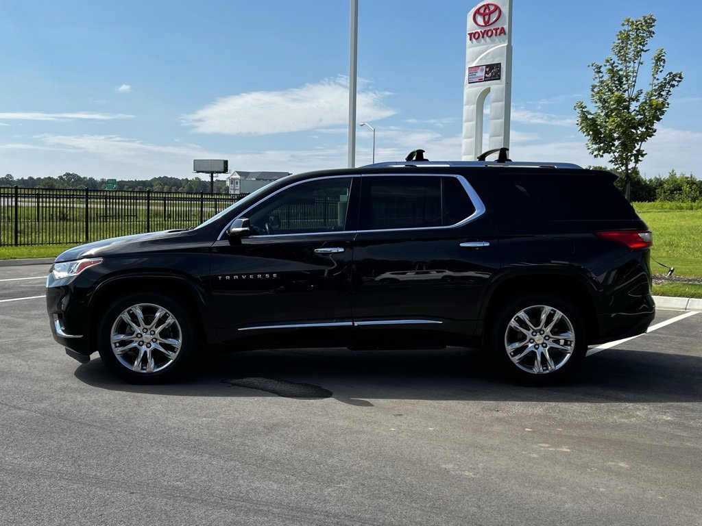 2019 Chevrolet Traverse High Country photo 3