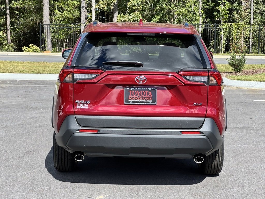 New 2025 Toyota RAV4 XLE SUV