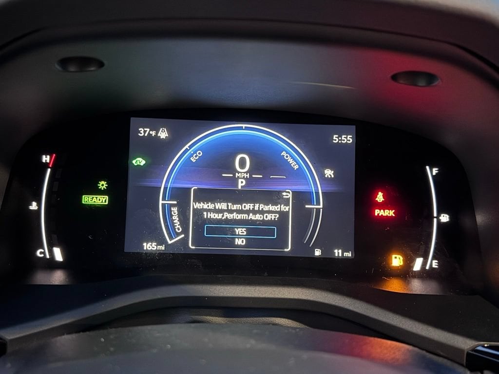 2026 Toyota Camry SE - Photo 9