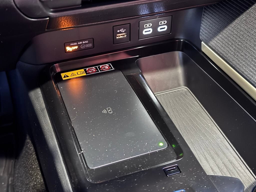 2026 Toyota Camry SE - Photo 19