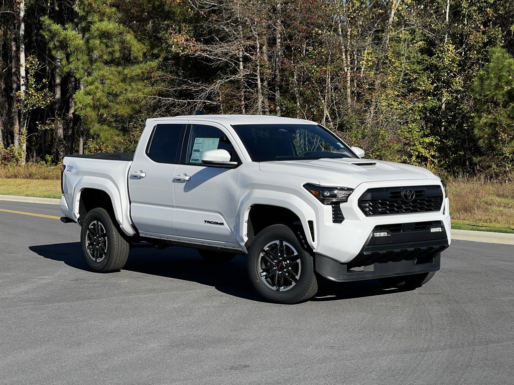 2025 Toyota Tacoma TRD Sport's photo