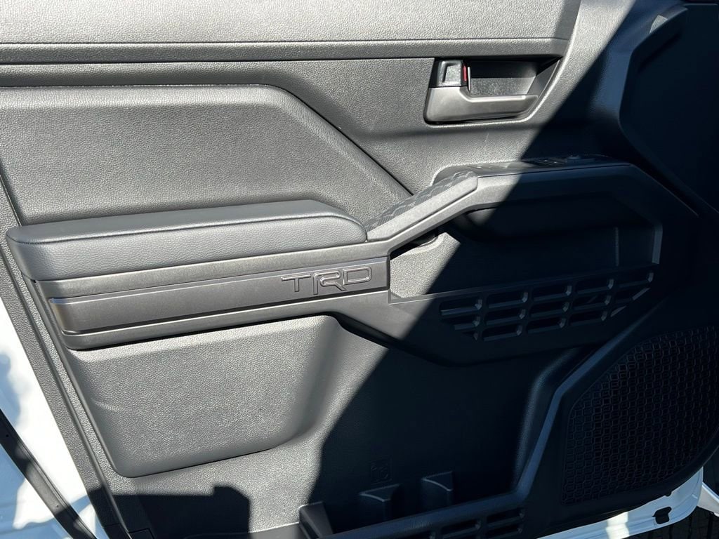 2025 Toyota Tacoma TRD Sport - Photo 31