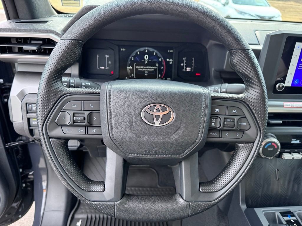 2026 Toyota Tacoma SR5 - Photo 15