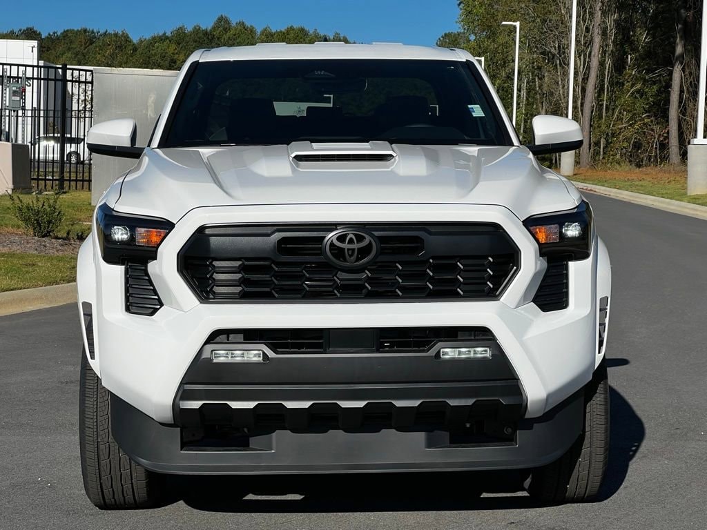 2025 Toyota Tacoma TRD Sport - Photo 14