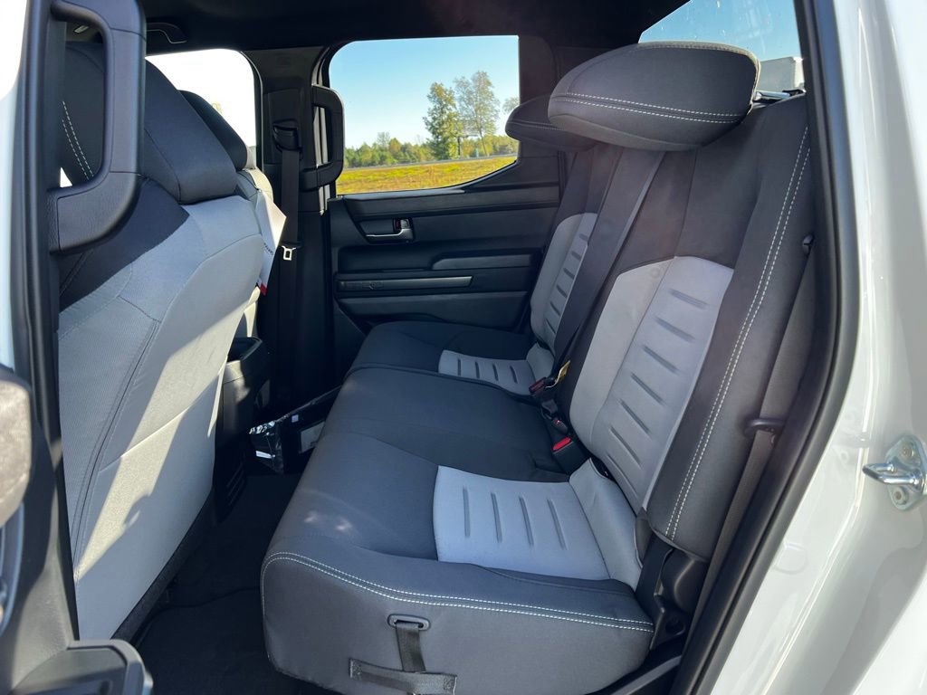 2025 Toyota Tacoma TRD Sport - Photo 36