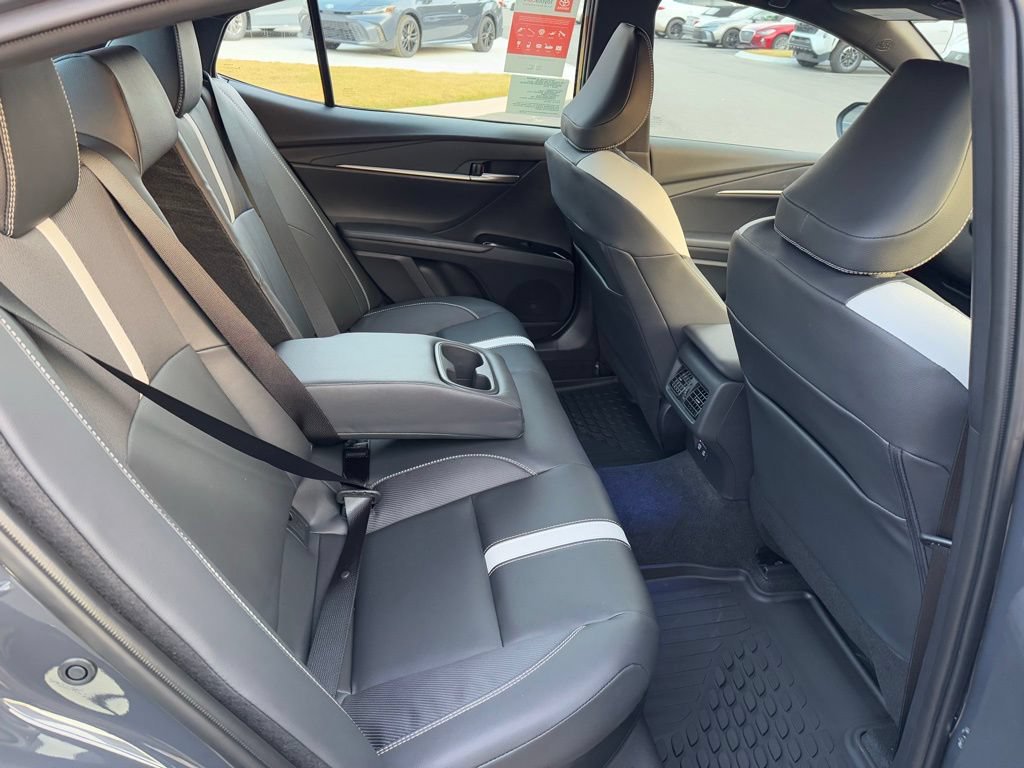 2026 Toyota Camry SE - Photo 30