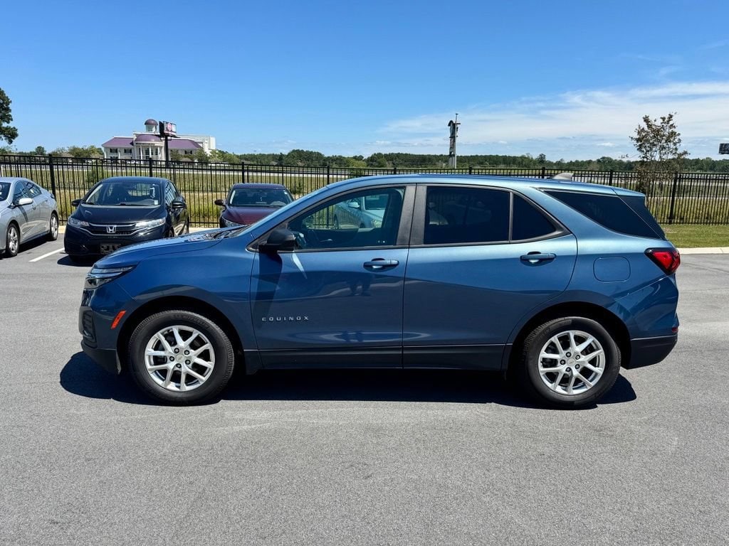 Used 2024 Chevrolet Equinox LS w/1FL SUV