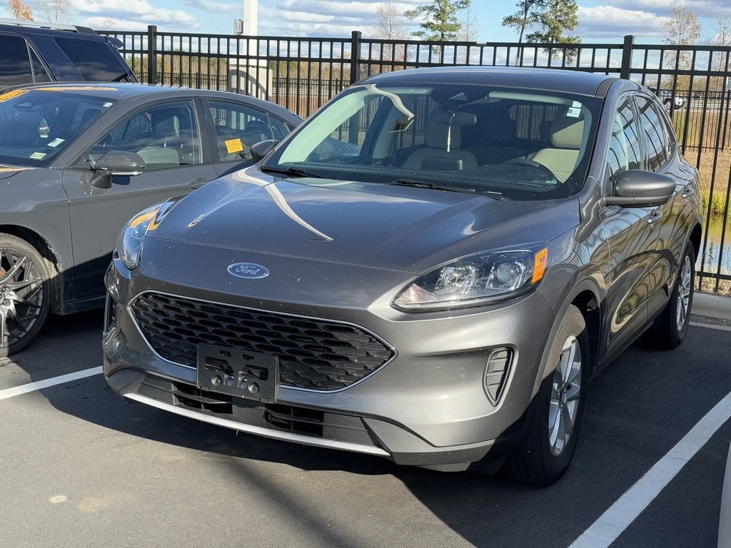 Used 2021 Ford Escape SE Hybrid SUV