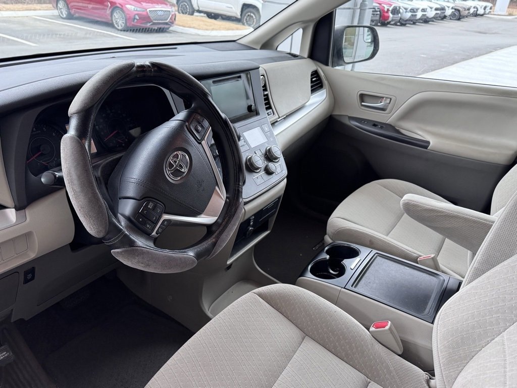 Used 2017 Toyota Sienna L 7 Passenger Van