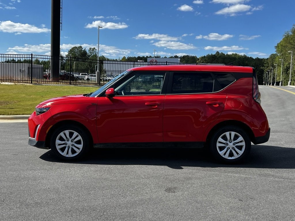 Used 2023 Kia Soul LX Hatchback