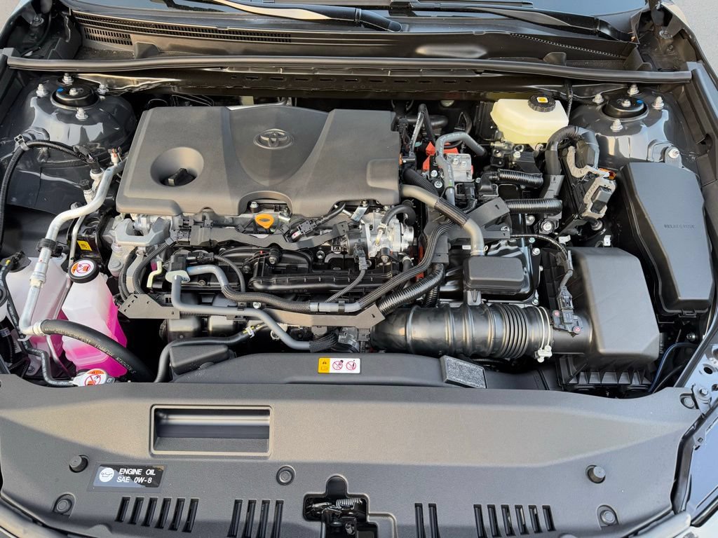 2026 Toyota Camry SE - Photo 10