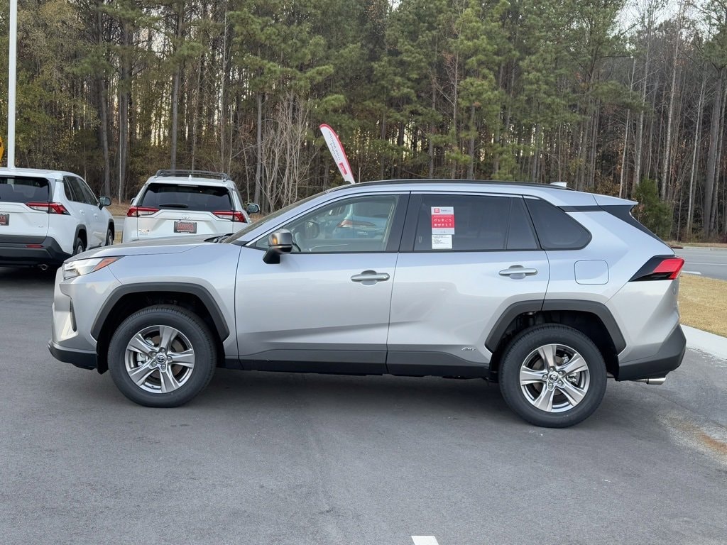 New 2025 Toyota RAV4 Hybrid LE SUV