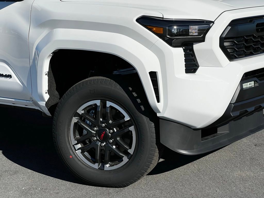 2025 Toyota Tacoma TRD Sport - Photo 44