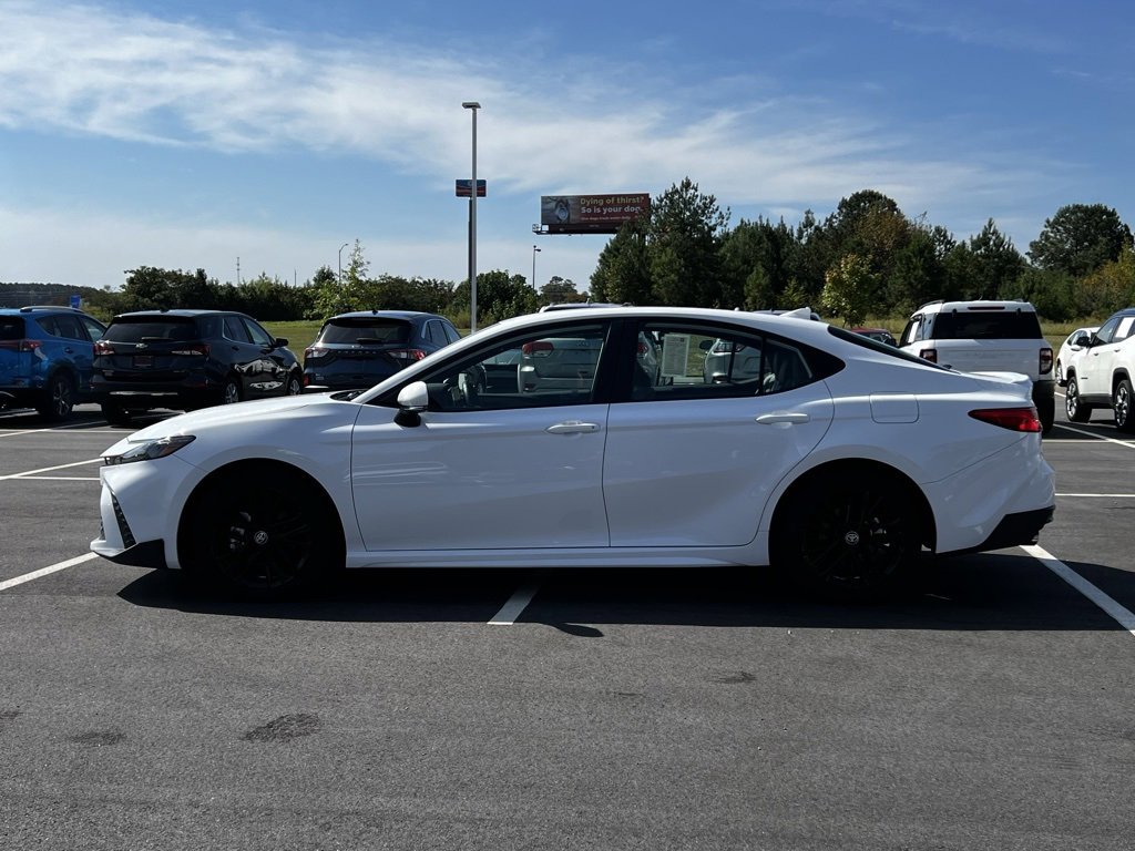 2025 Toyota Camry XLE photo 2